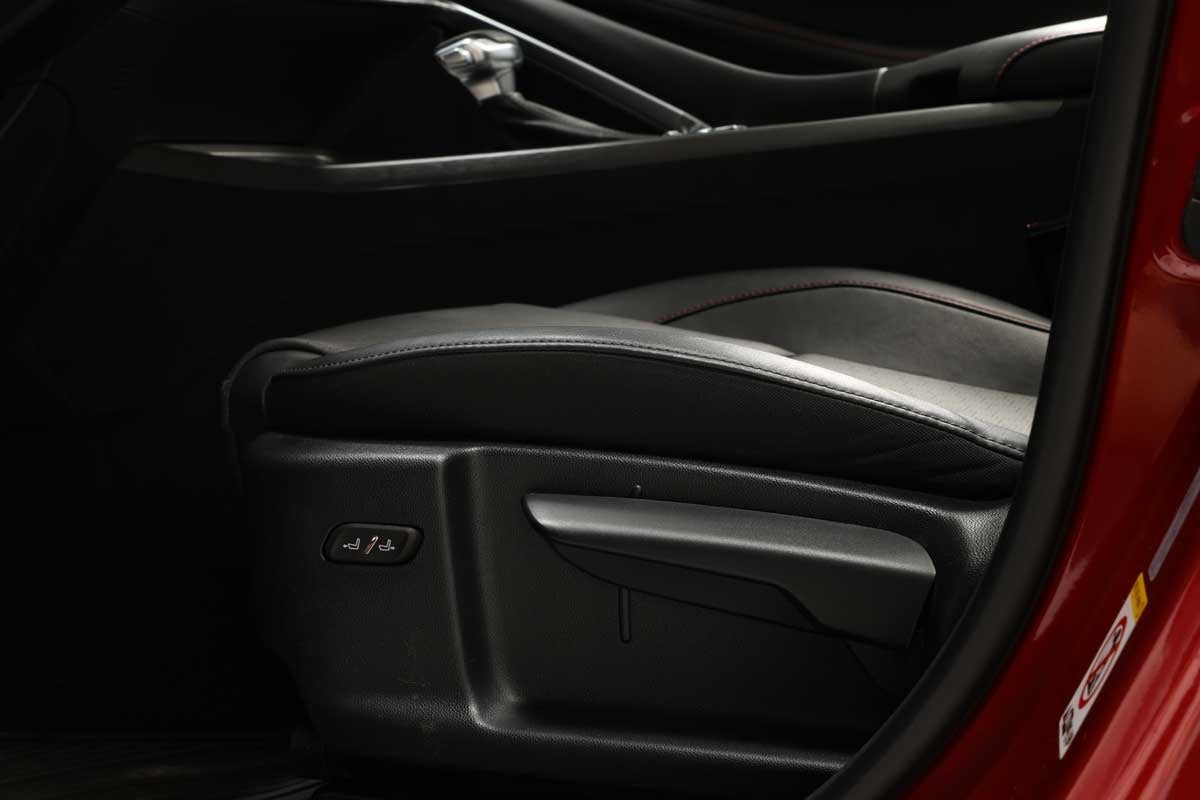 Interior CS35